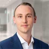 James Burns, Cfa