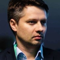 Piotr Adamczyk