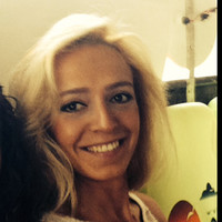 Özge Halis