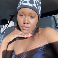 Sindi Hleza