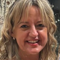 Zoe Challis