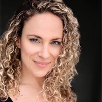 Rachel Chloé Uttech