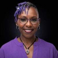 Helene Dee Howard
