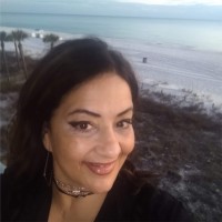 Toni Mackinnon