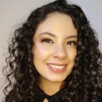 Amanda Avelar