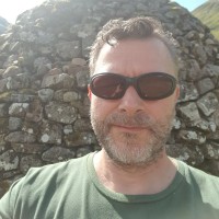 Ian Knibbs