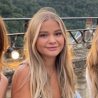 Imogen King