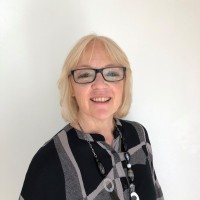 Louise Parr