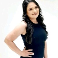 Karine Viana Macedo Romão