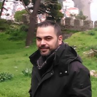 YANNIS VROUTSIS