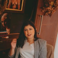 Ana Glória Arruda Alves Silva