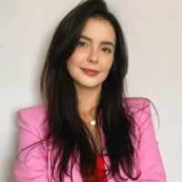 Mirelly Guimarães