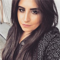 Emine Sekizkardeş