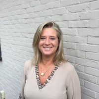 Nadine Van Mol