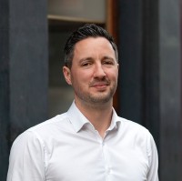 Chris Neal