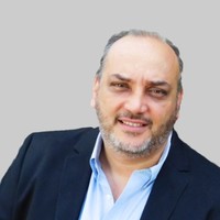 Gus Perona