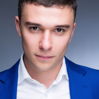 Евгений Баринов