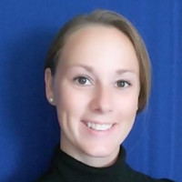 Julia Lesage