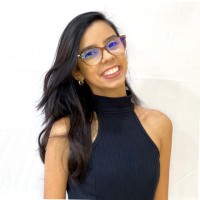 Letícia Marinho