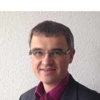 Dr.-Ing. Roland Kopetzky
