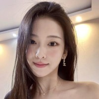 Nini Li
