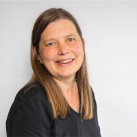 Sandra Hartog