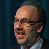 Simon Nunn