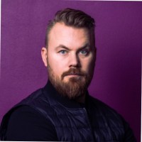 Nicklas Into