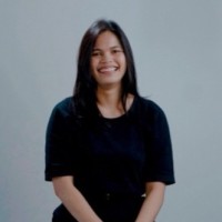 Riris Ayu