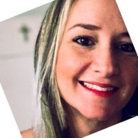 Amanda Almeida de Sousa Spinosa