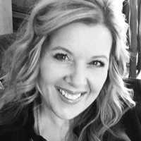 Loretta Dean