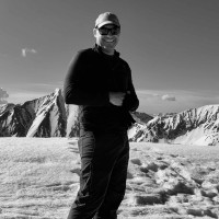 David Lakatos