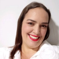 Renata Terezinha Ferreira