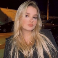 Natália Duduss Alarcon