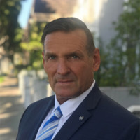 Kevin Elder
