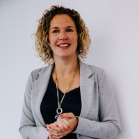 Stefanie De Roover