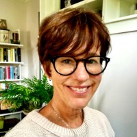 Suzanne Marx