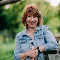 Shelley Davis