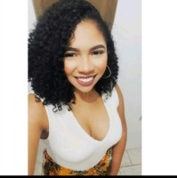 Miriã Oliveira Valadares