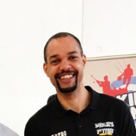 David Magoye, Aca