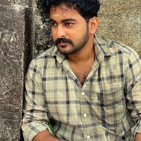 VISHNU MURALEEDHARAN