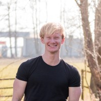 Max Damian Bos