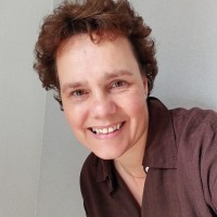Esther Van Leeuwen