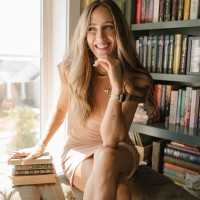 Kimberly Lauren