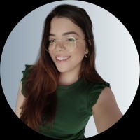Lívia Dias
