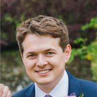 Oliver Thompson