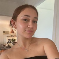 Ellie Duckett