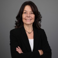 Simona B.