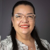 Lynette D. De León-Vélez