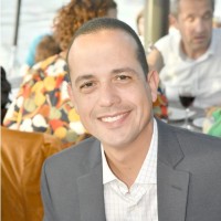 Cláudio Santana